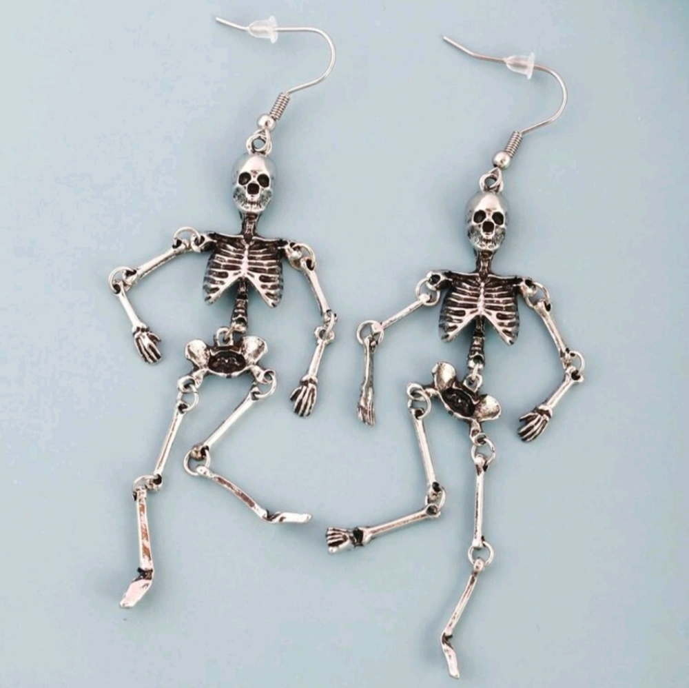 "Bones" Silver Color Antique Vintage Look Dangle Drop Skeleton Earrings New!